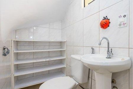 22_photo/94dce2f0f5.04a823dc9d4d949a-ATLAS-c2b89352-429f-448f-9b2f-353fa01263f9.jpg de casa à venda com 3 quartos, 126m² em Cidade Industrial de Curitiba, Curitiba