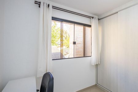 43_photo/94dce2f0f5.8ca146e4695ff152-ATLAS-68f8fb2c-d004-4654-86a8-65e28b126eba.jpg de casa à venda com 3 quartos, 126m² em Cidade Industrial de Curitiba, Curitiba