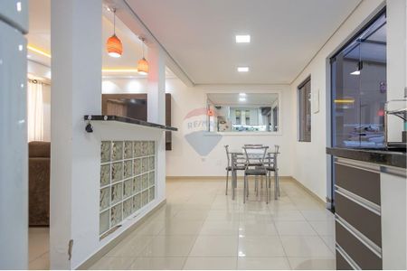 7_photo/94dce2f0f5.ad6cb26ada8414aa-ATLAS-35f0e3d8-c6d8-4f74-8330-ce9d5ebe8125.jpg de casa à venda com 3 quartos, 126m² em Cidade Industrial de Curitiba, Curitiba