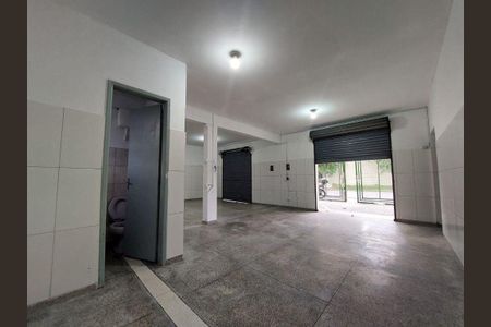 7_photo/94dce2f167.6bc6d6e3d41508d6-ATLAS-a9bfe3b5-a24e-48a8-b8e0-1fb54b8c18b4.jpg de casa à venda com 1 quarto, 189m² em Cidade Industrial de Curitiba, Curitiba