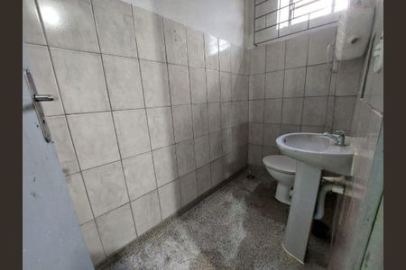 6_photo/94dce2f167.6bc6d6e3d41508d6-ATLAS-acbbdb5f-1249-4989-bf7a-34a9dfec95e6.jpg de casa à venda com 1 quarto, 189m² em Cidade Industrial de Curitiba, Curitiba