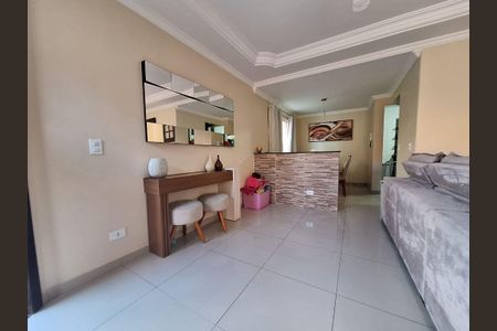 7_photo/94dce2f177.9a54faa83c3e471c-ATLAS-2a1d9c0c-09e1-485c-b82e-b9a8bce4b694.jpg de casa à venda com 3 quartos, 135m² em Cidade Industrial de Curitiba, Curitiba