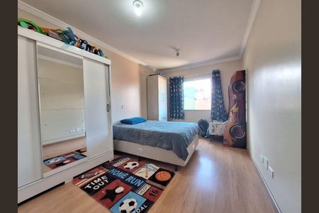 5_photo/94dce2f177.9a54faa83c3e471c-ATLAS-fa05c1c0-a804-4e1d-9ed4-829058e6bccb.jpg de casa à venda com 3 quartos, 135m² em Cidade Industrial de Curitiba, Curitiba