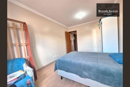 9_photo/94dce2f177.f6cab136252b2c23-ATLAS-e043d338-e351-43b1-8243-cc7ff17c39f3.jpg de casa à venda com 3 quartos, 135m² em Cidade Industrial de Curitiba, Curitiba