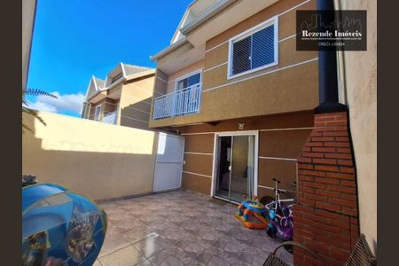 7_photo/94dce2f177.f6cab136252b2c23-ATLAS-e55db9da-1f9d-47b5-a910-7d3b6908b475.jpg de casa à venda com 3 quartos, 135m² em Cidade Industrial de Curitiba, Curitiba