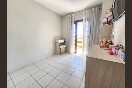 6_photo/94dce2f1a5.4e1a6e6486a440d9-ATLAS-c1ab75e6-77f4-4e85-aed3-9146f78b4455.jpg de casa à venda com 3 quartos, 81m² em Cidade Industrial de Curitiba, Curitiba