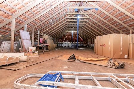 17_photo/94dce2f1f7.64ac2371dd04f17e-ATLAS-2da20e66-4ae2-4569-b219-f0f9e5df76d6.jpg de casa à venda com 11 quartos, 235m² em Cidade Industrial de Curitiba, Curitiba