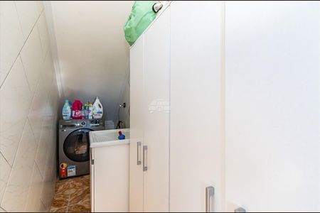 8_photo/94dce2f1f7.64ac2371dd04f17e-ATLAS-ab0d8322-2943-4a39-8d9c-8ccfb6be8966.jpg de casa à venda com 11 quartos, 235m² em Cidade Industrial de Curitiba, Curitiba