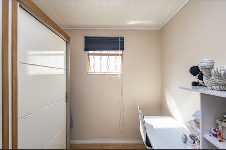 10_photo/94dce2f201.12a796eb49bed496-ATLAS-ab000be3-5f00-48eb-b3fe-b22fee6abbf6.jpg de casa à venda com 6 quartos, 282m² em Cidade Industrial de Curitiba, Curitiba