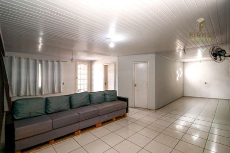 5_photo/94dce2f24d.4b1992a7ab35c141-ATLAS-0f851aea-ce3c-4576-a056-4fa1036fd5bc.jpg de casa à venda com 3 quartos, 250m² em Cidade Industrial de Curitiba, Curitiba