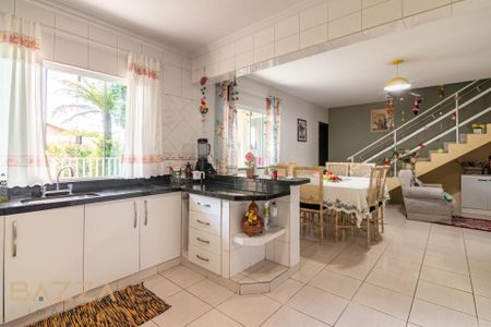 3_photo/94dce2f2ab.ff814dd41d6488d0-ATLAS-f71ec9eb-bb28-43ad-ade0-e42b654949a1.jpg de casa à venda com 4 quartos, 310m² em Cidade Industrial de Curitiba, Curitiba