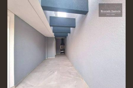 11_photo/94dce2f4a7.9b858b56d7bd4684-ATLAS-0dca89a6-9d5b-4a4f-8716-def20d6c0f49.jpg de casa à venda com 2 quartos, 68m² em Cidade Industrial de Curitiba, Curitiba