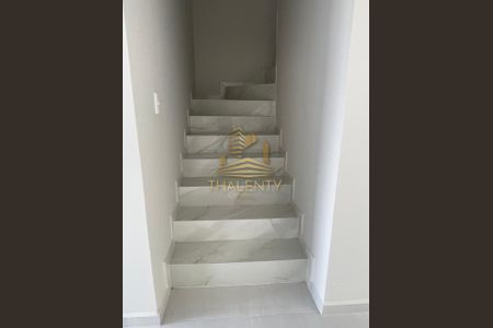 8_photo/94dce2f4c5.acc847ea73b8261e-ATLAS-93711350-40ab-4a71-b8d8-ad75b5f9bd9e.jpg de casa à venda com 2 quartos, 67m² em Cidade Industrial de Curitiba, Curitiba