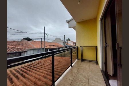 8_photo/94dce2f4db.6a940fd7dc05e55d-ATLAS-709ecfdf-5206-40ee-8fd5-3c85a2d02905.jpg de casa à venda com 4 quartos, 138m² em Cidade Industrial de Curitiba, Curitiba