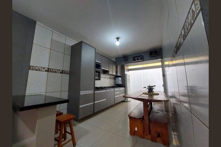 2_photo/94dce2f4db.6a940fd7dc05e55d-ATLAS-755ca5ae-29ef-401e-94da-394e0329f309.jpg de casa à venda com 4 quartos, 138m² em Cidade Industrial de Curitiba, Curitiba