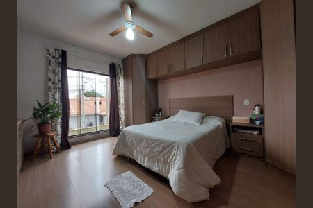 18_photo/94dce2f4db.6a940fd7dc05e55d-ATLAS-928a2d8a-ac6b-4a86-80ae-58256f5ddc8b.jpg de casa à venda com 4 quartos, 138m² em Cidade Industrial de Curitiba, Curitiba