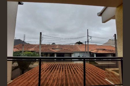 4_photo/94dce2f4db.6a940fd7dc05e55d-ATLAS-c2c4e409-8fa5-4e32-af94-74631b9821aa.jpg de casa à venda com 4 quartos, 138m² em Cidade Industrial de Curitiba, Curitiba