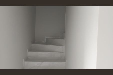 5_photo/94dce2f527.aad811eeada89cab-ATLAS-7b5ad27d-0f25-435c-aa08-97a739686d0d.jpg de casa à venda com 2 quartos, 65m² em Cidade Industrial de Curitiba, Curitiba