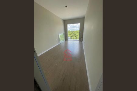 5_photo/94dce2f527.aad811eeada89cab-ATLAS-ea8c8a2f-3847-450d-b175-3f6e6e53c30a.jpg de casa à venda com 2 quartos, 71m² em Cidade Industrial de Curitiba, Curitiba