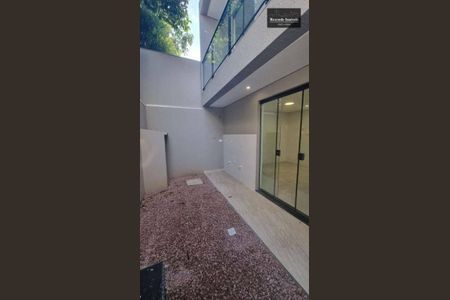 10_photo/94dce2f577.90c69e733704079b-ATLAS-fa0dc51a-e544-48fb-ba1f-9646514d44c1.jpg de casa à venda com 3 quartos, 108m² em Cidade Industrial de Curitiba, Curitiba