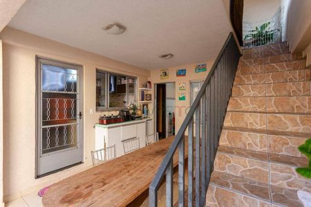 3_photo/94dce2f57b.ae3d86bef28e162d-ATLAS-037a0cc3-ba25-4c31-ace2-b59fb61d475c.jpg de casa à venda com 3 quartos, 160m² em Cidade Industrial de Curitiba, Curitiba