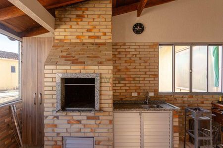 7_photo/94dce2f57b.ae3d86bef28e162d-ATLAS-0fce509b-2925-4c7d-8aaf-4ed67f553d1e.jpg de casa à venda com 3 quartos, 160m² em Cidade Industrial de Curitiba, Curitiba