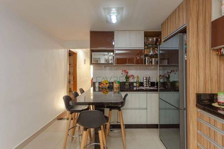 11_photo/94dce2f57b.ae3d86bef28e162d-ATLAS-2777639c-7c6c-4c76-8680-8596d96efca2.jpg de casa à venda com 3 quartos, 160m² em Cidade Industrial de Curitiba, Curitiba