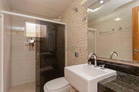 19_photo/94dce2f57b.ae3d86bef28e162d-ATLAS-6107dcb0-4507-41d5-868a-6e81de189b74.jpg de casa à venda com 3 quartos, 160m² em Cidade Industrial de Curitiba, Curitiba