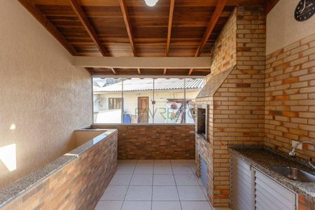 34_photo/94dce2f57b.ae3d86bef28e162d-ATLAS-a5e58551-4d43-486a-805d-dde65aad6e5d.jpg de casa à venda com 3 quartos, 160m² em Cidade Industrial de Curitiba, Curitiba