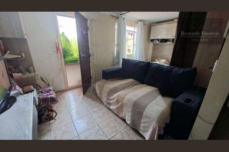 9_photo/94dce2f58f.5cacb5cd1a05b02e-ATLAS-8d148fe1-eece-48b5-b2e3-48a2992ed9c0.jpg de casa à venda com 3 quartos, 100m² em Cidade Industrial de Curitiba, Curitiba