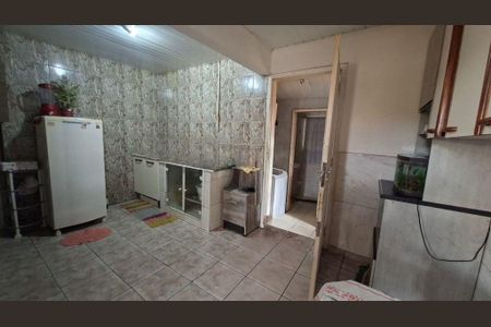 11_photo/94dce2f58f.5cacb5cd1a05b02e-ATLAS-92b00c9a-7d96-4e43-a535-3826869a80a5.jpg de casa à venda com 3 quartos, 100m² em Cidade Industrial de Curitiba, Curitiba