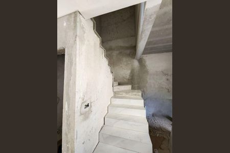 8_photo/94dce2f59b.7e2ea02b9085bf9d-ATLAS-3ddf7e84-14dd-4cf1-8f29-cd36dcf70dbd.jpg de casa à venda com 3 quartos, 86m² em Cidade Industrial de Curitiba, Curitiba