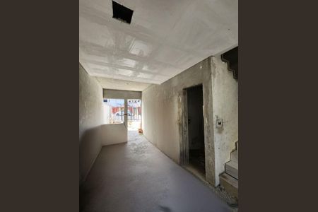 12_photo/94dce2f59b.7e2ea02b9085bf9d-ATLAS-6345dfaf-6f17-4da3-bcfc-a91f74bb4c42.jpg de casa à venda com 3 quartos, 86m² em Cidade Industrial de Curitiba, Curitiba