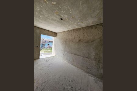 18_photo/94dce2f59b.7e2ea02b9085bf9d-ATLAS-7bf9b88a-54b1-4a40-9fa2-758fd38bc22f.jpg de casa à venda com 3 quartos, 86m² em Cidade Industrial de Curitiba, Curitiba