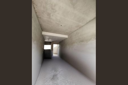 23_photo/94dce2f59b.7e2ea02b9085bf9d-ATLAS-f92b8482-3943-4151-aca8-d6ea01ce5352.jpg de casa à venda com 3 quartos, 86m² em Cidade Industrial de Curitiba, Curitiba