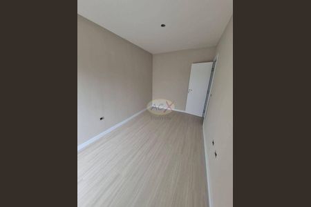 5_photo/94dce2f59f.4eada906c40aaf8e-ATLAS-41e8196e-3382-4a8f-878c-e6b1db679e83.jpg de casa à venda com 3 quartos, 89m² em Cidade Industrial de Curitiba, Curitiba