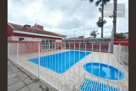 5_photo/94dce2f5f9.a72b10bfe00a4358-ATLAS-690d0ac9-2bfd-4318-a8a9-756f509d62a3.jpg de apartamento à venda com 3 quartos, 60m² em Cidade Industrial de Curitiba, Curitiba