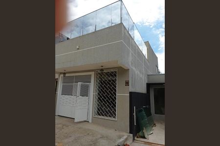 3_photo/94dce2f61f.d064f87ba2f4a60c-ATLAS-1414335c-7b53-4dfd-9adb-21c5b1f6f296.jpg de casa à venda com 3 quartos, 180m² em Cidade Industrial de Curitiba, Curitiba