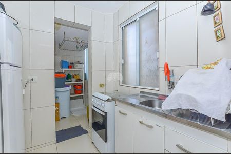 9_photo/94dce2f72d.cbea27593fe58caf-ATLAS-e3777ba5-29dc-4c8f-bd2b-f4e892456b1d.jpg de apartamento à venda com 2 quartos, 48m² em Santa Helena - Cic, Curitiba