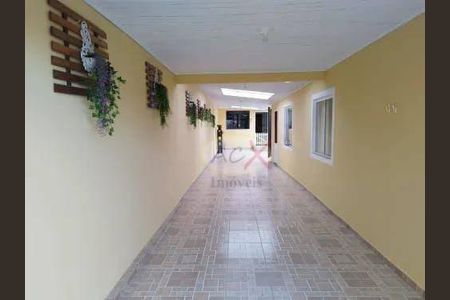 8_photo/94dce2f7a3.abffad76cdbbcace-ATLAS-4df0f869-8976-4665-8e92-100b5150785c.jpg de casa à venda com 4 quartos, 240m² em Cidade Industrial de Curitiba, Curitiba