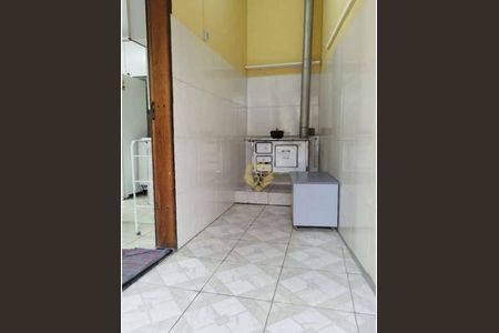 5_photo/94dce2f7a3.abffad76cdbbcace-ATLAS-6f69cc66-6840-4ac8-a77a-4b2a4baa2fc4.jpg de casa à venda com 3 quartos, 240m² em Cidade Industrial de Curitiba, Curitiba