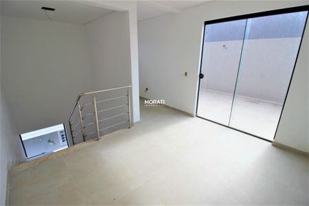 3_photo/94dce2f965.459800e5d8119dd7-ATLAS-328816ca-89ec-4cee-b1e8-c81bebb9e1f8.jpg de casa à venda com 3 quartos, 138m² em Campo Comprido, Curitiba