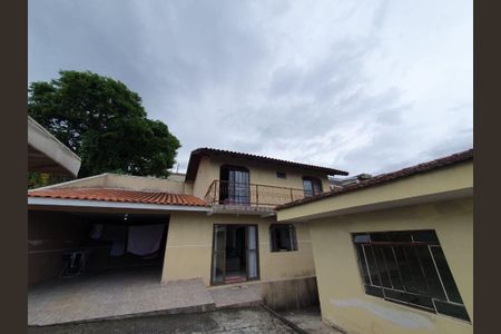 28_photo/94dce2f9ad.e6f02a1e96aef2b1-ATLAS-000ba092-0b5d-4f10-8030-ebb377c4a2e7.jpg de casa à venda com 4 quartos, 250m² em Campo Comprido, Curitiba