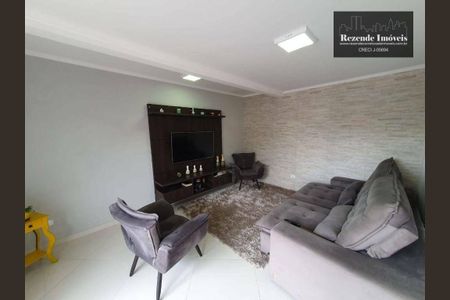 9_photo/94dce2f9ad.e6f02a1e96aef2b1-ATLAS-5f7140ce-7377-4077-b313-657b753d71e3.jpg de casa à venda com 4 quartos, 250m² em Campo Comprido, Curitiba