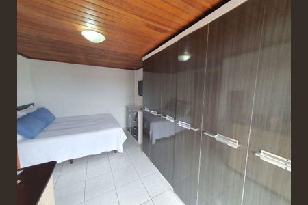 16_photo/94dce2f9ad.e6f02a1e96aef2b1-ATLAS-fa2c5d05-6fe6-4d84-9057-f4019c806bb1.jpg de casa à venda com 4 quartos, 250m² em Campo Comprido, Curitiba