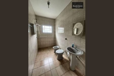 9_photo/94dce2fbb9.2a94c334db51e0bf-ATLAS-385b4e00-c756-4112-8eba-587284fb4c8a.jpg de casa à venda com 4 quartos, 200m² em Campo Comprido, Curitiba