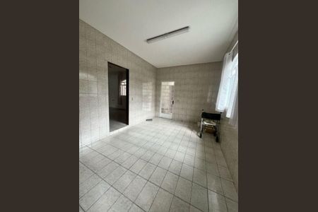 6_photo/94dce2fbb9.e8818d4a5c5dde9d-ATLAS-361e61d7-d86d-45d8-8bba-17656ca9164d.jpg de casa à venda com 4 quartos, 200m² em Campo Comprido, Curitiba