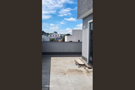 3_photo/94dce2fd2d.2f15d505e37c7ac5-ATLAS-15e6a400-b78d-42ff-ac16-0825facddd0d.jpg de casa à venda com 3 quartos, 123m² em Fazendinha, Curitiba