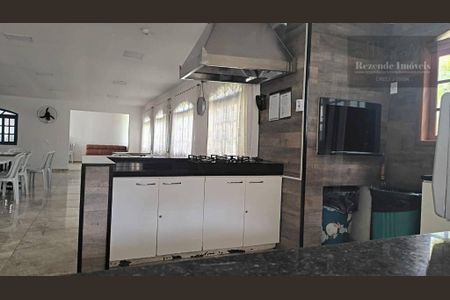 30_photo/94dce2fd61.6f7d0f1a0e0cdf42-ATLAS-8121aa8a-cad8-4297-8521-3ba4d4f67c1d.jpg de apartamento à venda com 3 quartos, 73m² em Fazendinha, Curitiba