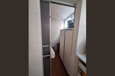 8_photo/94dce2fd61.ebc03a9c4faefc42-ATLAS-39882519-a83c-4d1b-ab63-900c41bfdf8e.jpg de apartamento à venda com 3 quartos, 72m² em Fazendinha, Curitiba